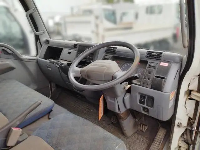 三菱 キャンター PDG-FE70B(2WD)の写真10