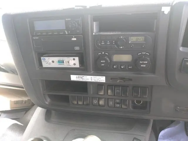 いすゞ ギガ 2KG-CXZ60CT(2WD)の写真7