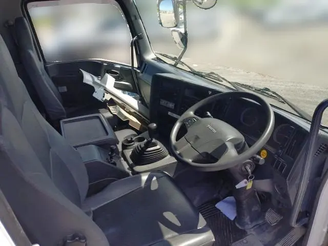 いすゞ ギガ 2KG-CXZ60CT(2WD)の写真18