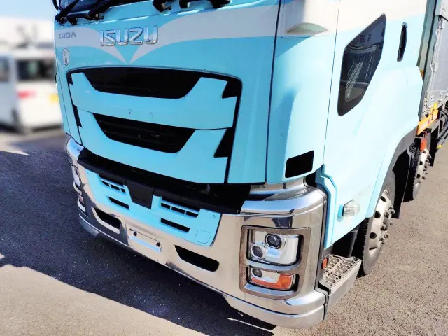 いすゞ ギガ 2PG-CYJ77CA(2WD)の写真23