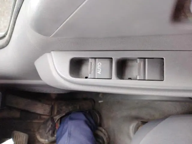 いすゞ エルフ TRG-NJR85A(2WD)の写真13