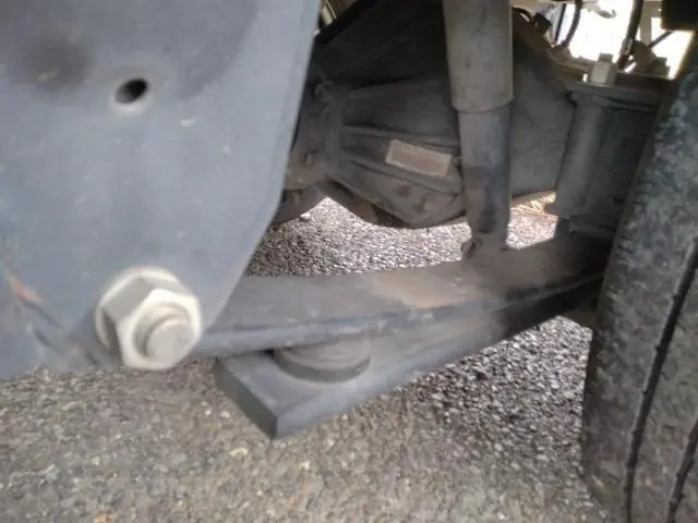 いすゞ エルフ TRG-NJR85A(2WD)の写真23