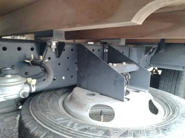 いすゞ エルフ TRG-NJR85A(2WD)の写真24