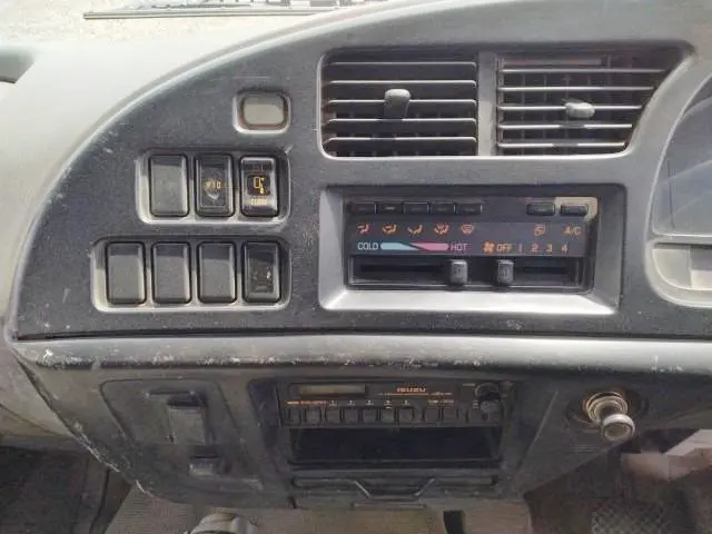 いすゞ フォワード KK-FRR35D4(2WD)の写真8