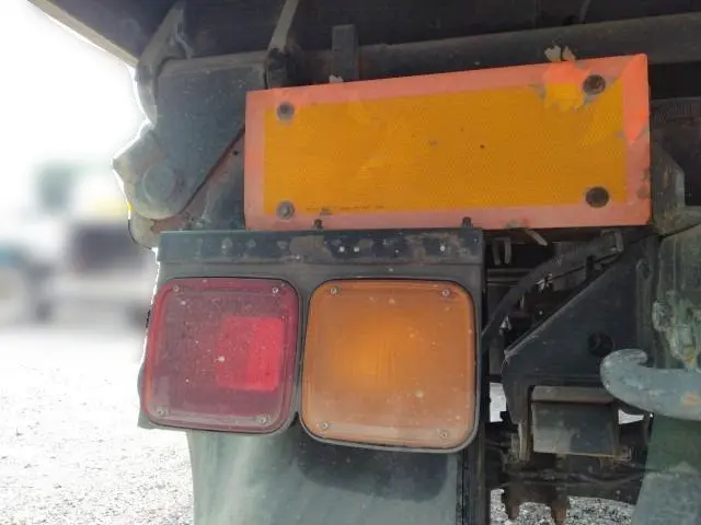 いすゞ フォワード KK-FRR35D4(2WD)の写真21