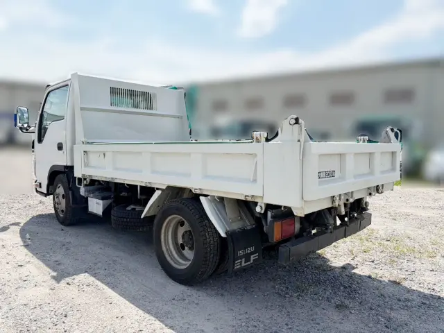 いすゞ エルフ TKG-NJR85AD(2WD)の写真7