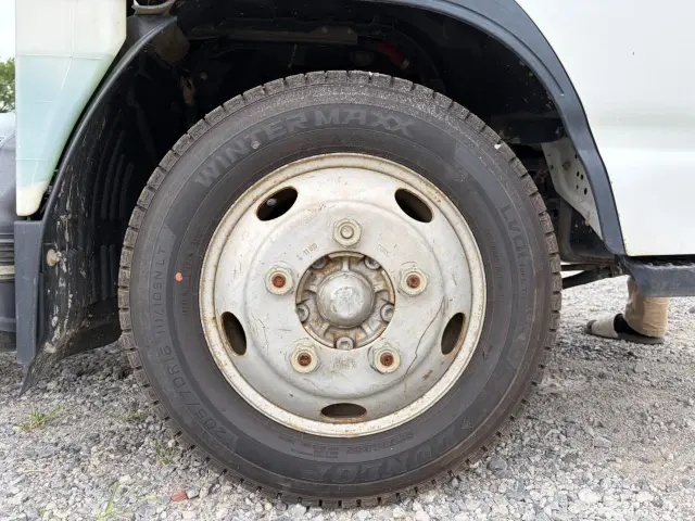 いすゞ エルフ TKG-NJR85AD(2WD)の写真36