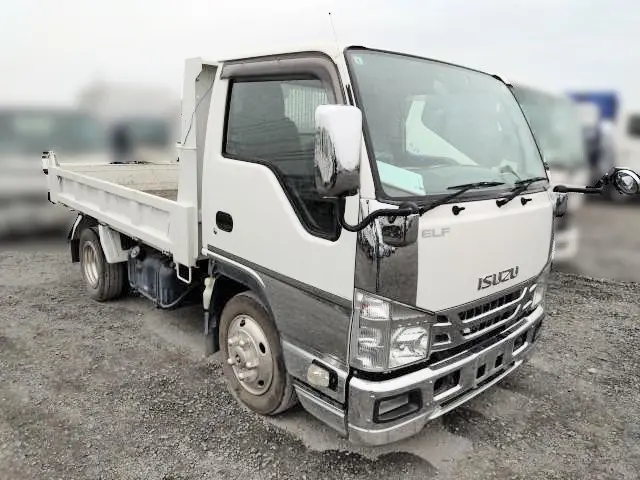 いすゞ エルフ TPG-NJR85AD(2WD)の写真4