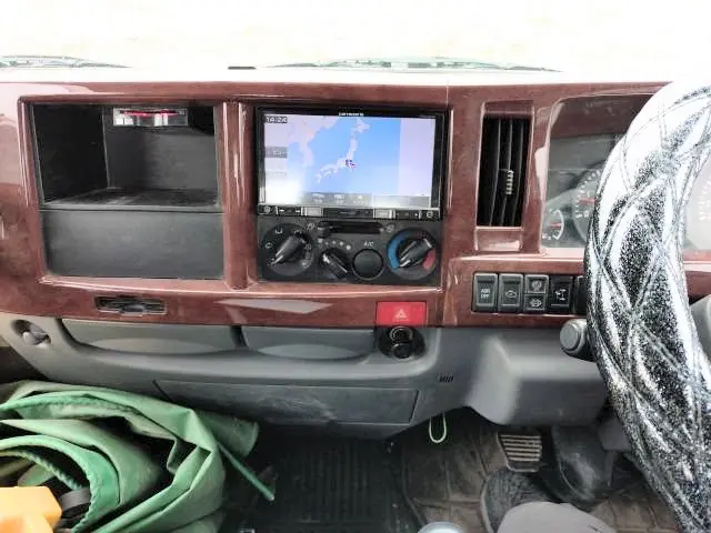 いすゞ エルフ TPG-NJR85AD(2WD)の写真12