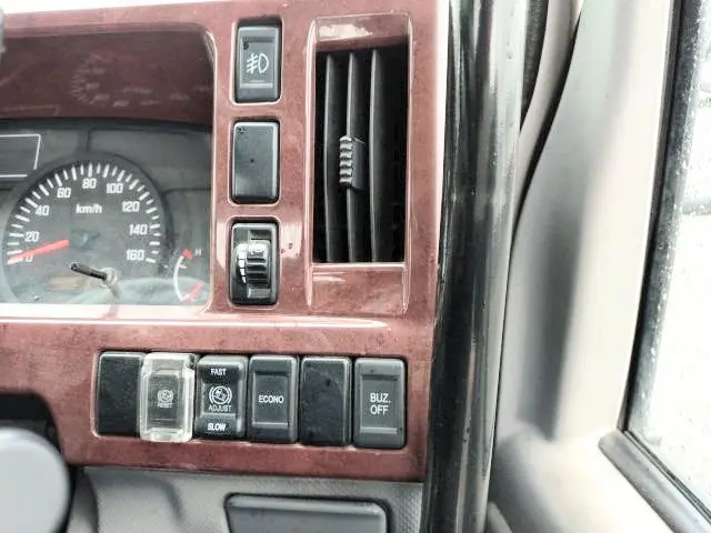 いすゞ エルフ TPG-NJR85AD(2WD)の写真17