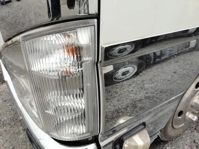いすゞ エルフ TPG-NJR85AD(2WD)の写真21