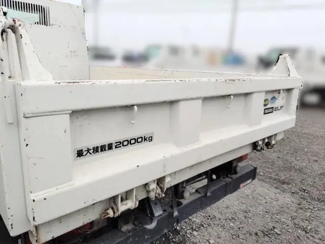 いすゞ エルフ TPG-NJR85AD(2WD)の写真25