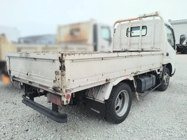 日野 デュトロ KK-XZU300E(2WD)の写真5