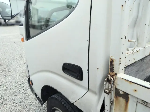 日野 デュトロ KK-XZU300E(2WD)の写真16