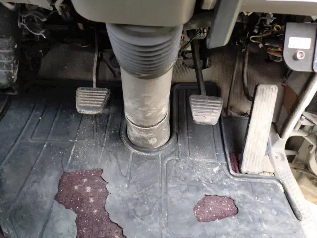 いすゞ エルフ KC-NPR70PV(2WD)の写真10