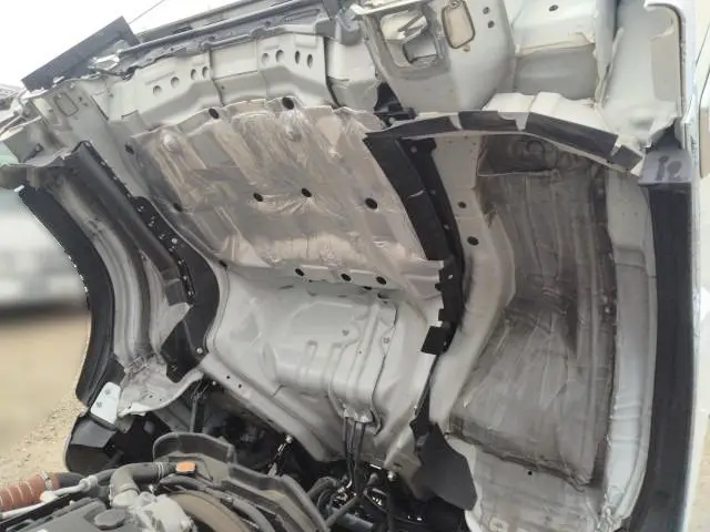 いすゞ エルフ 2RG-NLR88AN(2WD)の写真23
