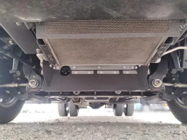 いすゞ エルフ 2RG-NLR88AN(2WD)の写真24