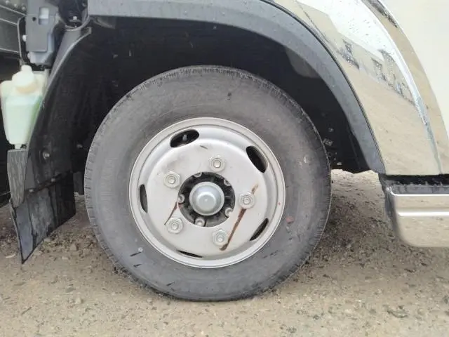 いすゞ エルフ 2RG-NLR88AN(2WD)の写真30