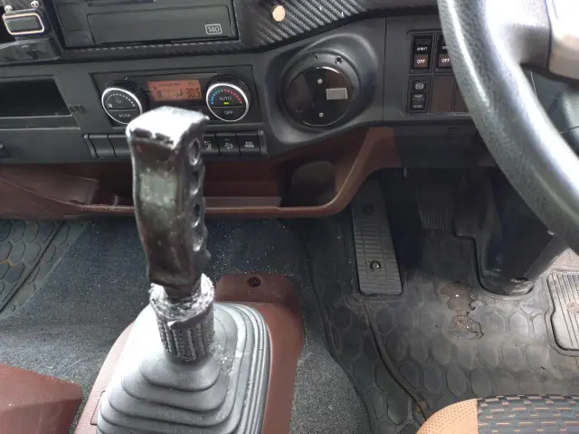 日野 レンジャー 2PG-FD2ABG(2WD)の写真9