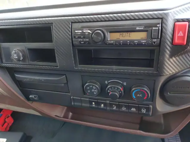 日野 レンジャー 2KG-FC2ABA(2WD)の写真7