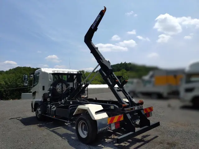 日野 レンジャー 2KG-FC2ABA(2WD)の写真23