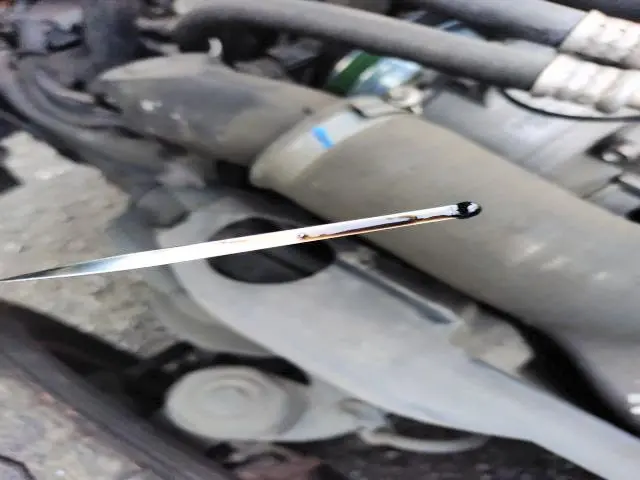 いすゞ エルフ BKG-NKR85A(2WD)の写真45
