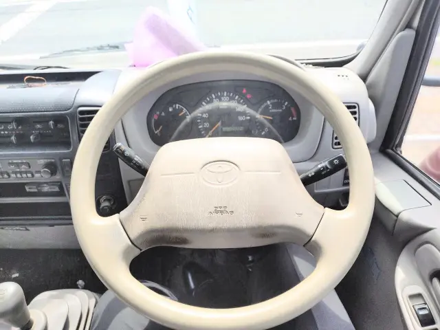 トヨタ ダイナ PB-XZU336(2WD)の写真11