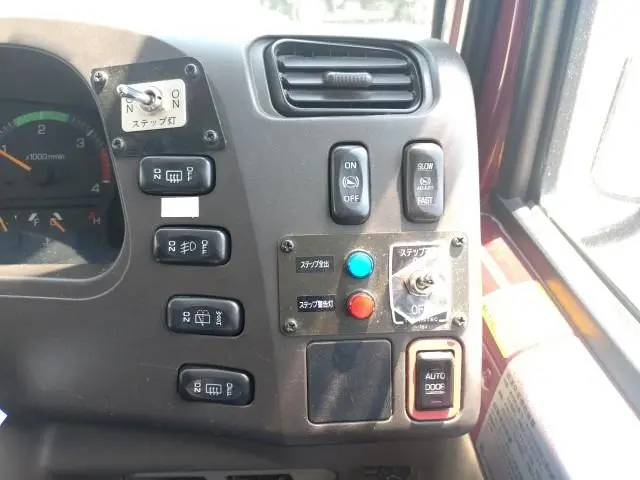三菱 ローザ KK-BG64KG(4WD)の写真12