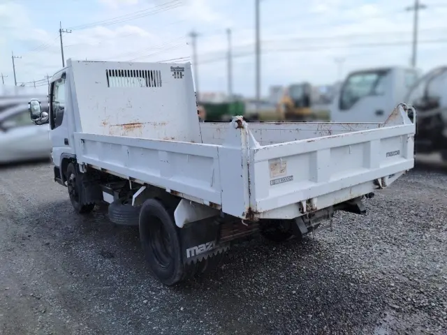 マツダ タイタン KK-WH65D(2WD)の写真5