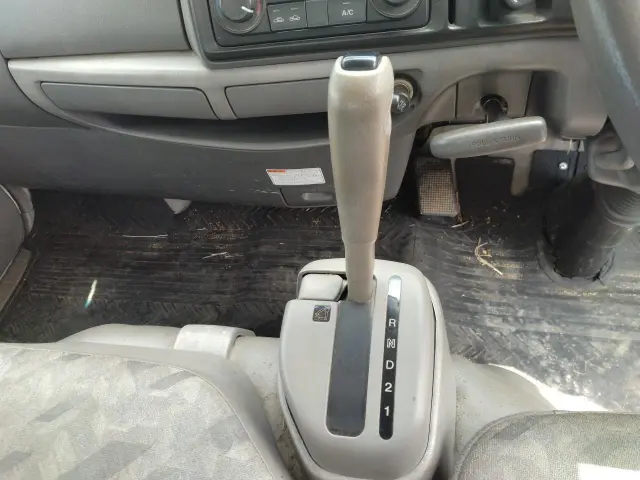 マツダ タイタン KK-WH65D(2WD)の写真8
