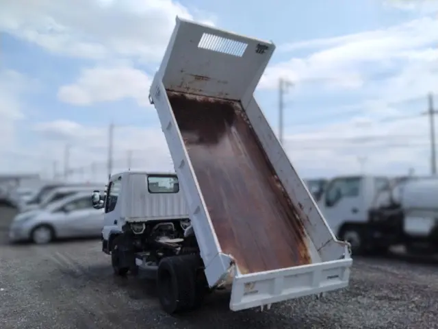 マツダ タイタン KK-WH65D(2WD)の写真22