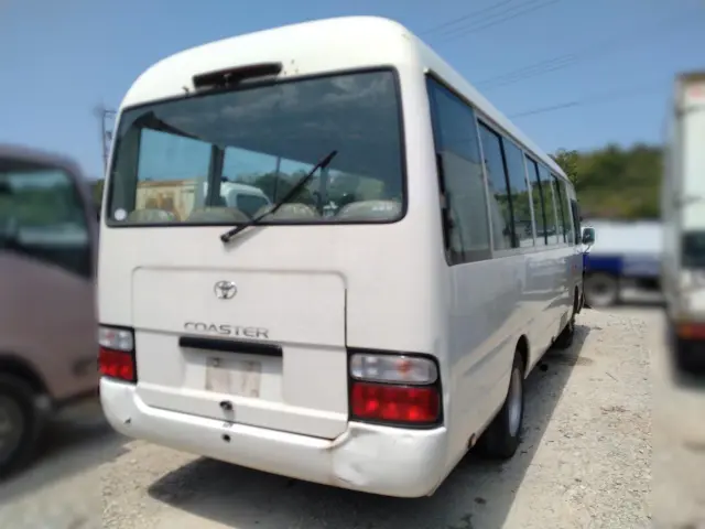 トヨタ コースター PDG-XZB50(2WD)の写真3