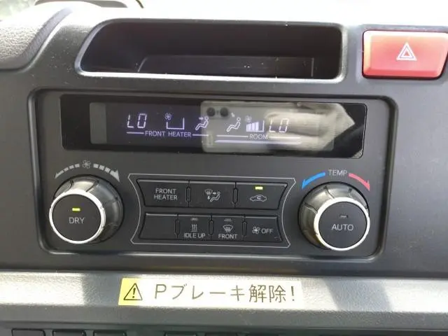 トヨタ コースター SDG-XZB70(2WD)の写真8