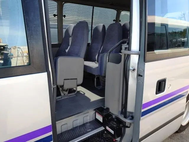 トヨタ コースター SDG-XZB40(2WD)の写真20