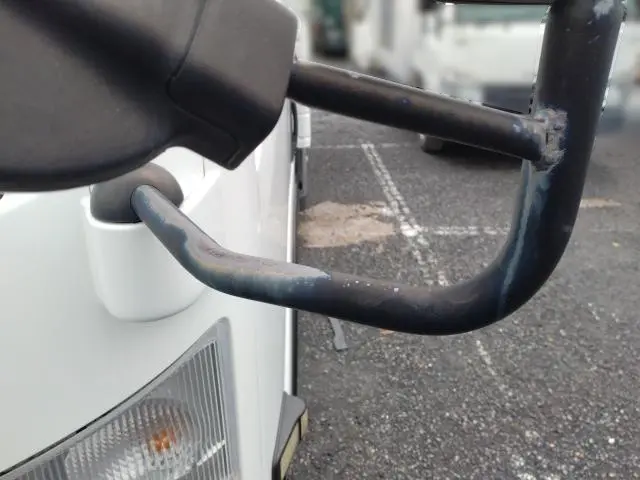いすゞ エルフ BKG-NLR85AR(2WD)の写真24