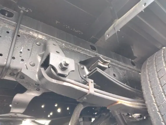 いすゞ エルフ BKG-NLR85AR(2WD)の写真36