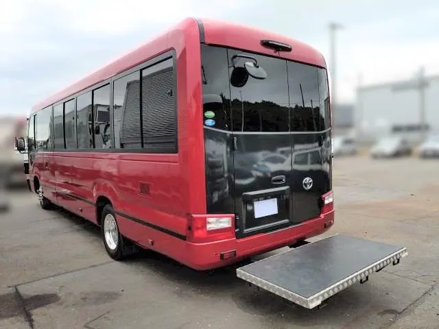 トヨタ コースター 2DG-XZB80(2WD)の写真6