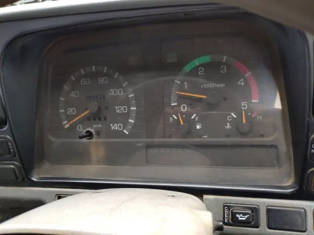 三菱 キャンター KC-FE537B(2WD)の写真8
