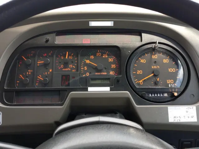 日野 ブルーリボン PKG-KV234N2(2WD)の写真10