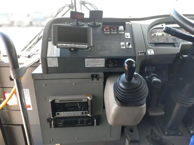 日野 ブルーリボン PKG-KV234N2(2WD)の写真8