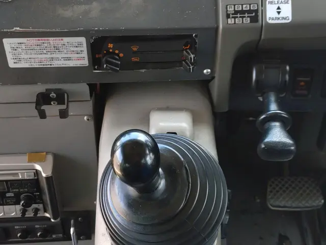 日野 ブルーリボン PKG-KV234N2(2WD)の写真9