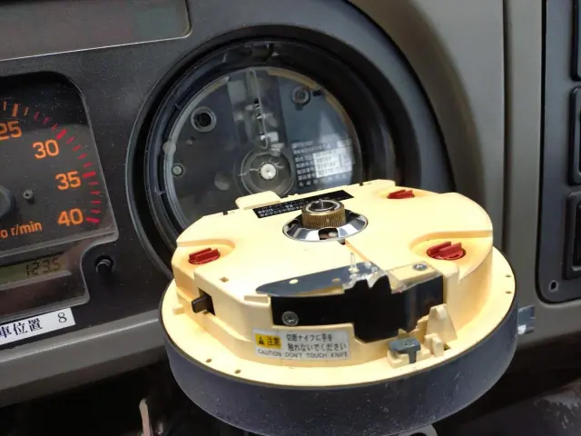 日野 ブルーリボン PKG-KV234N2(2WD)の写真13