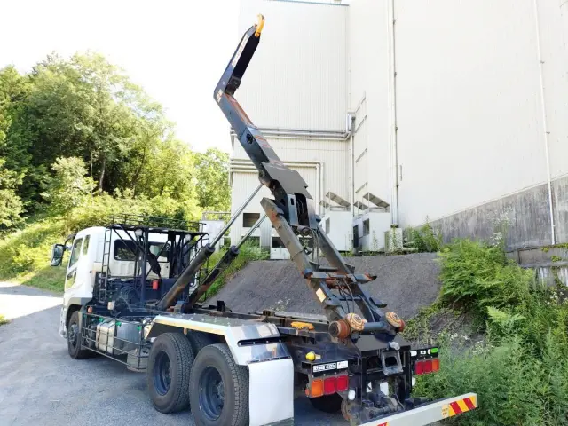 三菱 スーパーグレート 2KG-FV70HY(2WD)の写真13