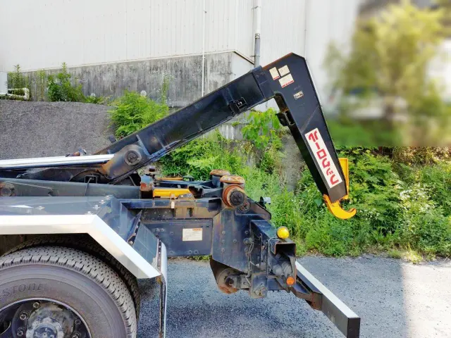 三菱 スーパーグレート 2KG-FV70HY(2WD)の写真14
