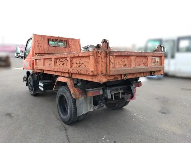 三菱 キャンター KC-FE517BD(2WD)の写真5