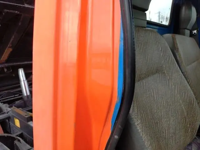 三菱 キャンター KC-FE517BD(2WD)の写真12