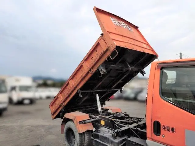 三菱 キャンター KC-FE517BD(2WD)の写真19