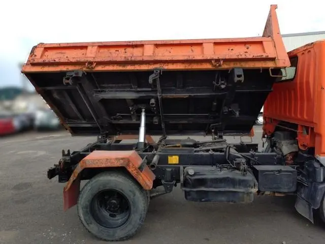 三菱 キャンター KC-FE517BD(2WD)の写真20