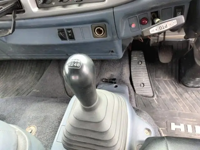 日野 レンジャー ADG-FD7JLWA(2WD)の写真9