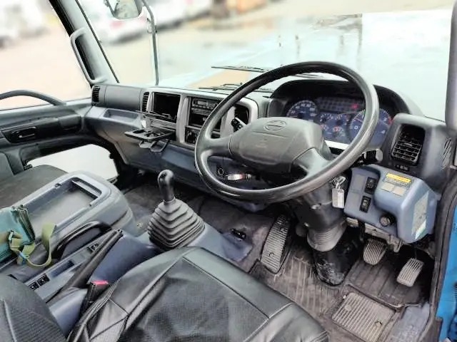 日野 レンジャー ADG-FD7JLWA(2WD)の写真14